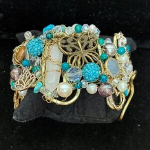 Handcrafted Artisian Made  New Beaded Wire Statement Bracelet/Cuff Adjustable